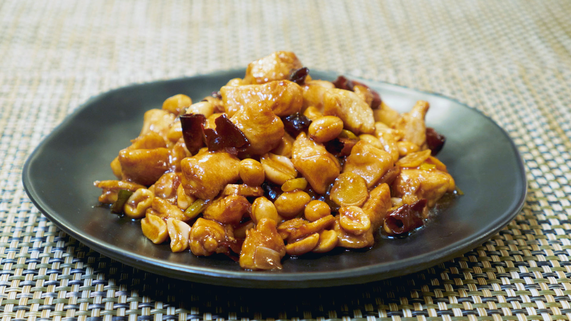 Der Klassiker: Kung Pao Chicken – Ning kocht Süß-Sauer nicht